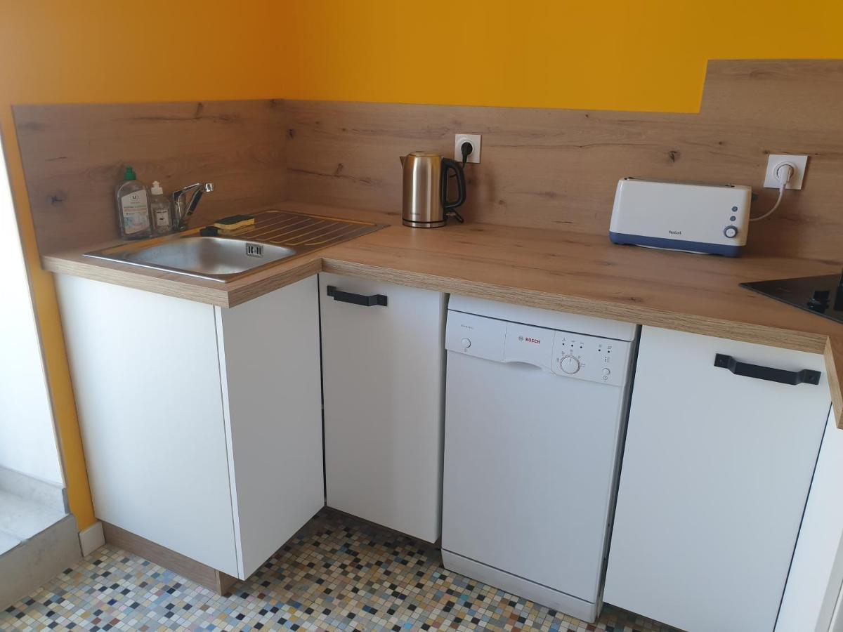 Gite Atypique Avec Jacuzzi Hillion Exteriér fotografie